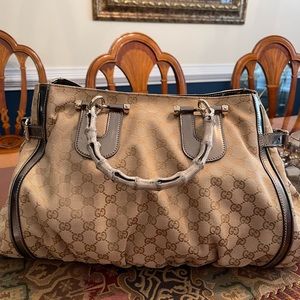 Gucci  Tote